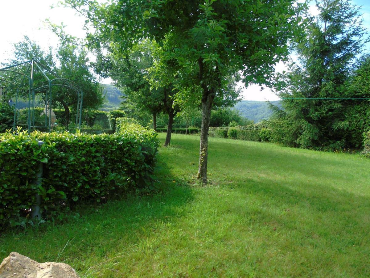 Maison L'Hirondelle Rustique A Tournavaux Exterior photo
